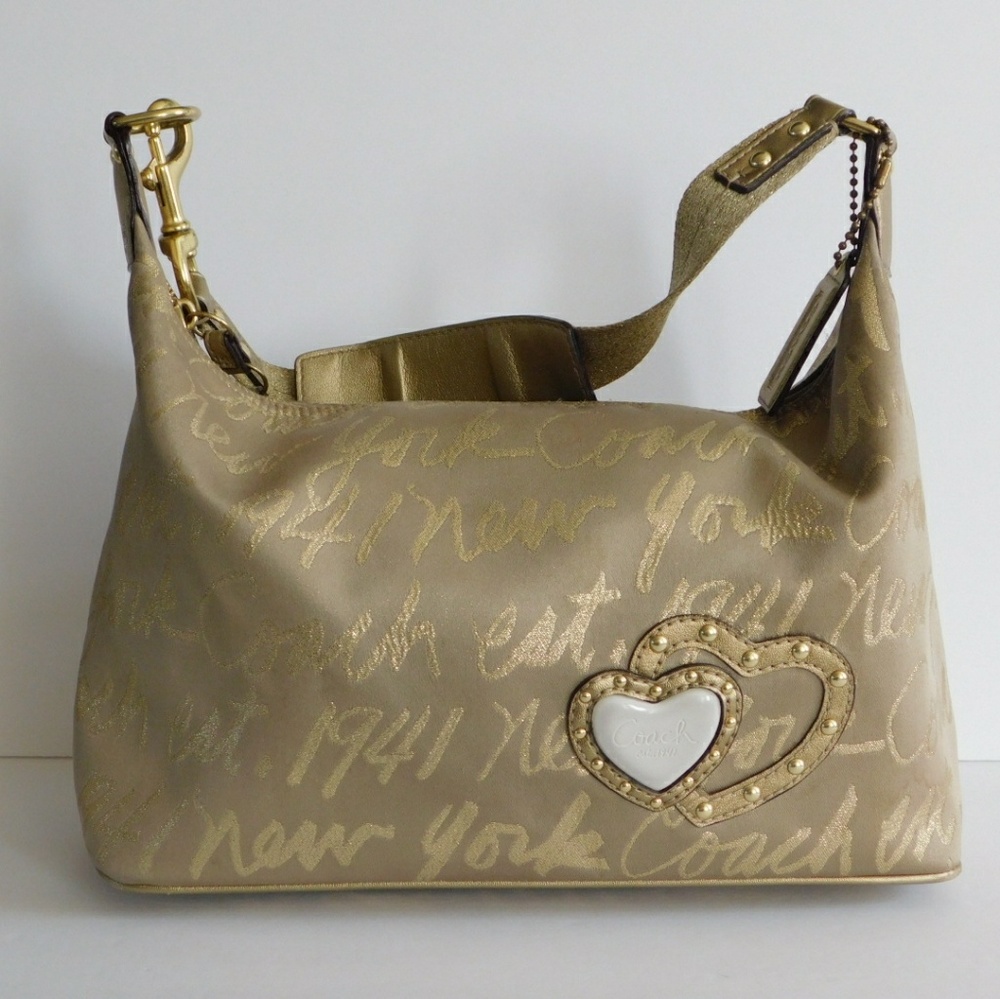 Coach Poppy  Signature Script Shoul